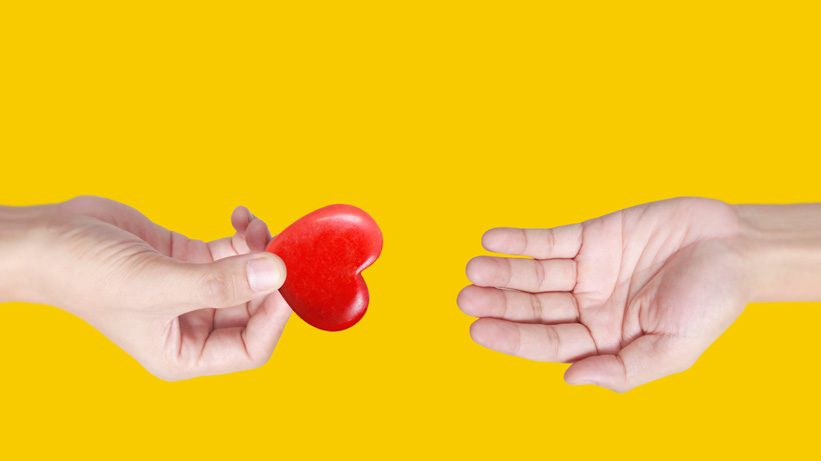 Gruppo di volontari riuniti per una campagna di donazione di sangue